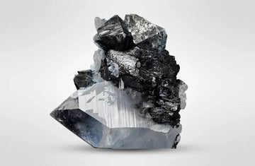 What is Tungsten element and How It Affects Kitchen Knives?