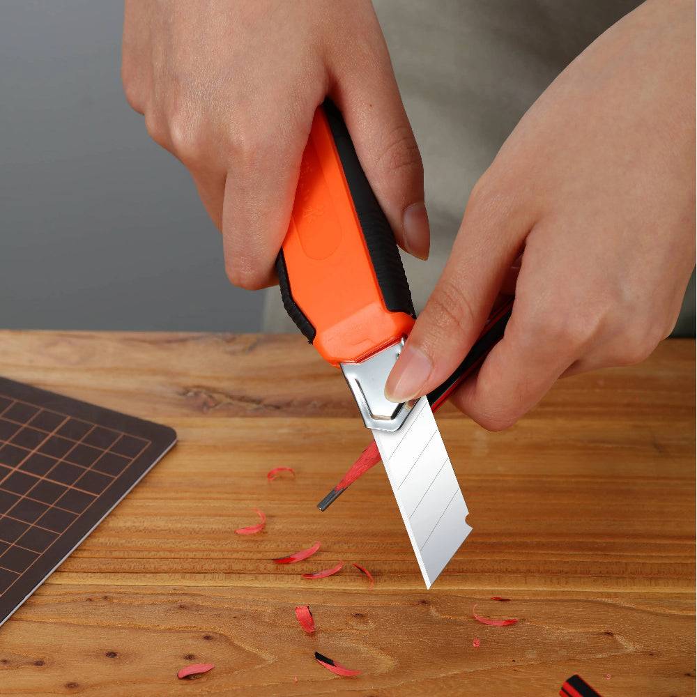 18MM HEAVY-DUTY SNAP-OFF UTILITY KNIFE